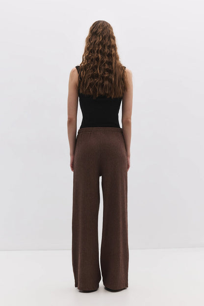 Bequeme Hose mit Struktur