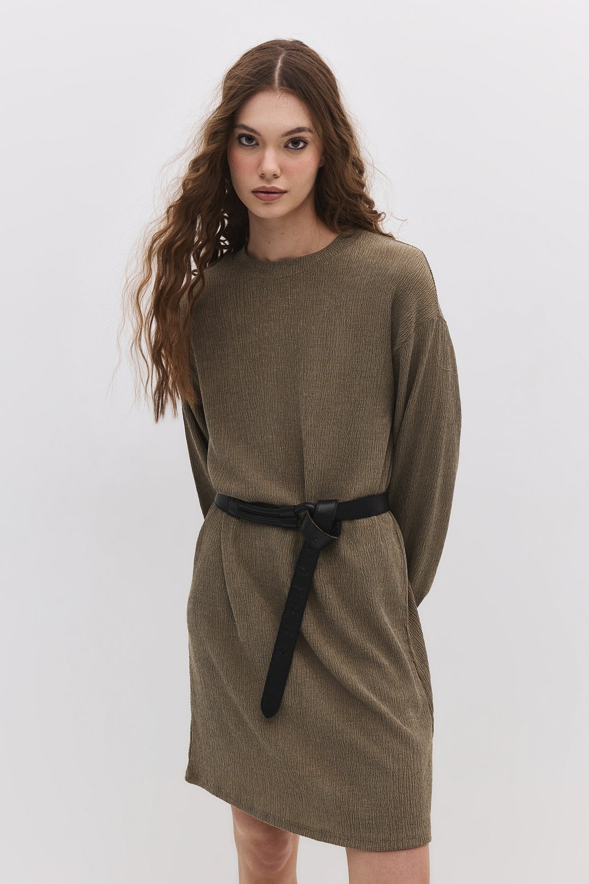 Kleid mit langen Ärmeln