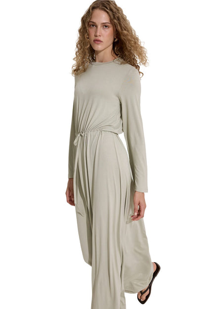 FLÜSSIGES LANGARMKLEID, SCHWARZ