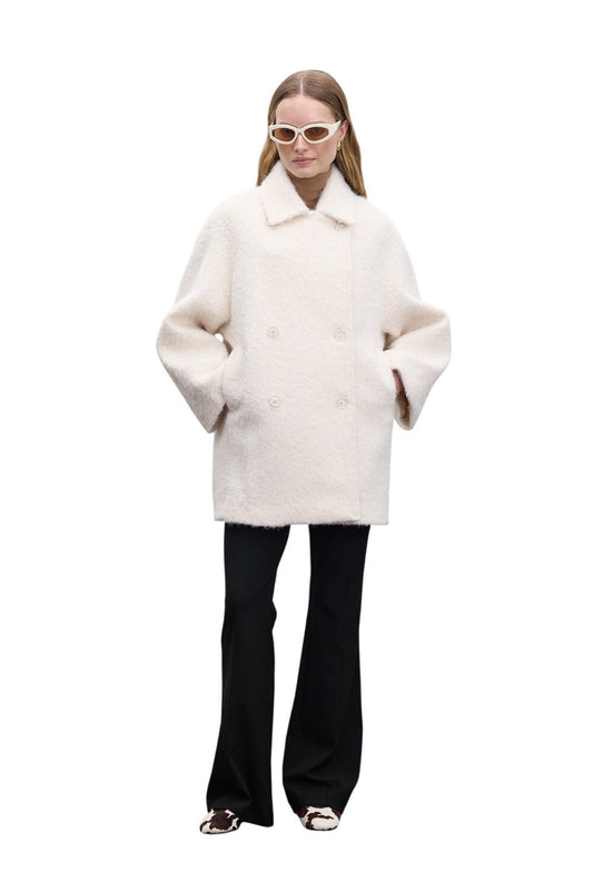 Doppelreihiger Creme Mantel