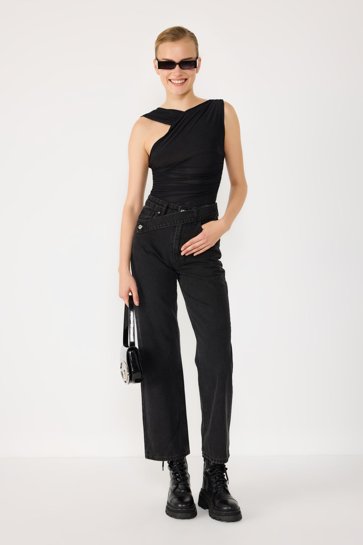 Drapierter asymmetrischer Body