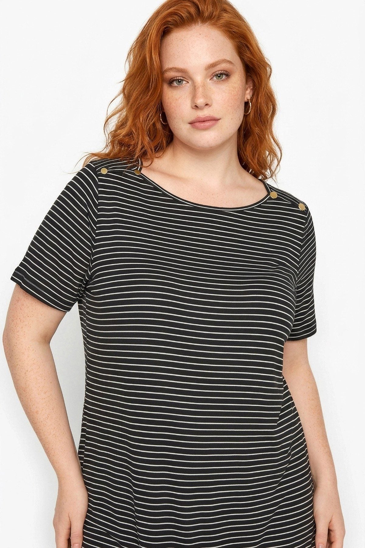 Knopfdetail Rundhals T-Shirt