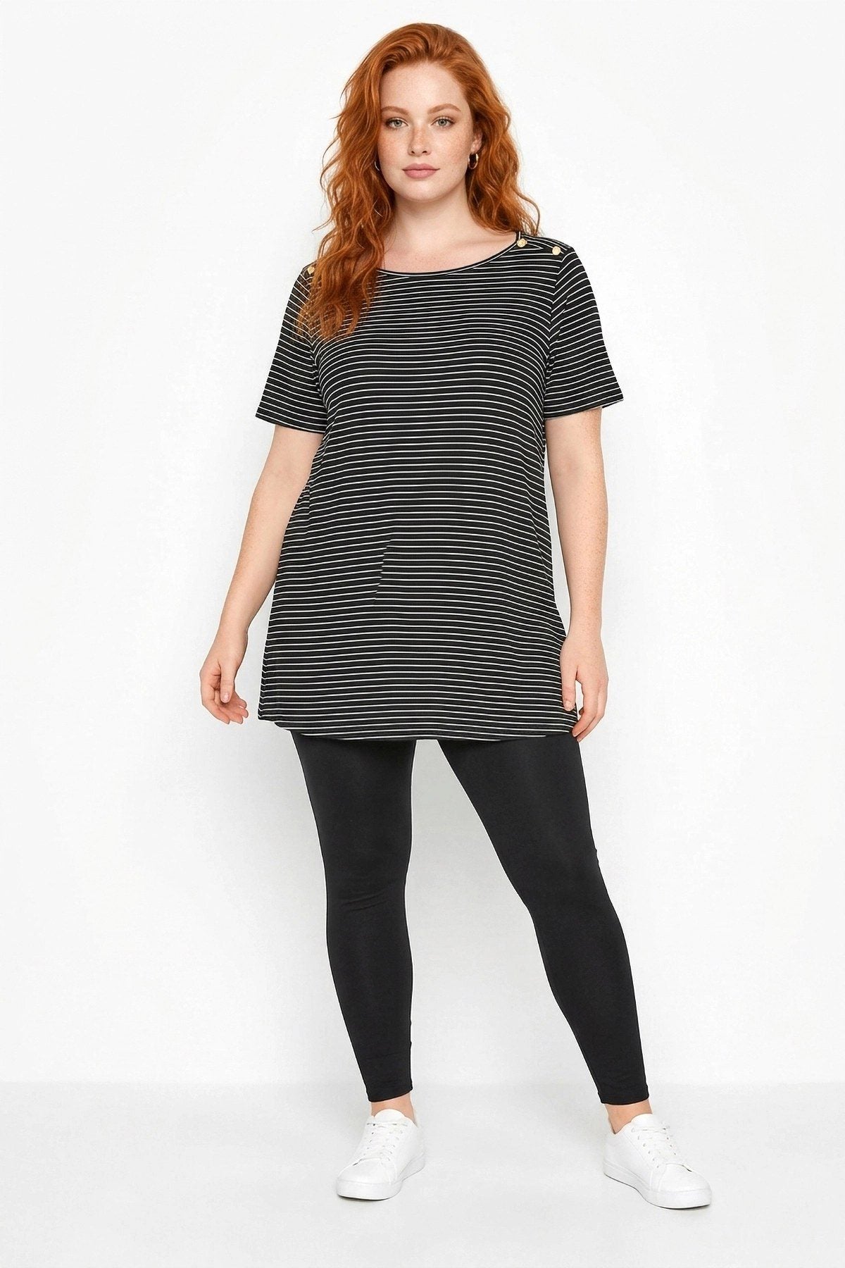 Knopfdetail Rundhals T-Shirt