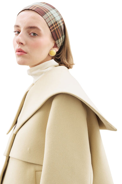 KASCHMIRJACKE MIT KNOPFDETAILS, SCHWARZ.