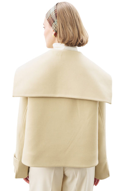 KASCHMIRJACKE MIT KNOPFDETAILS, SCHWARZ.