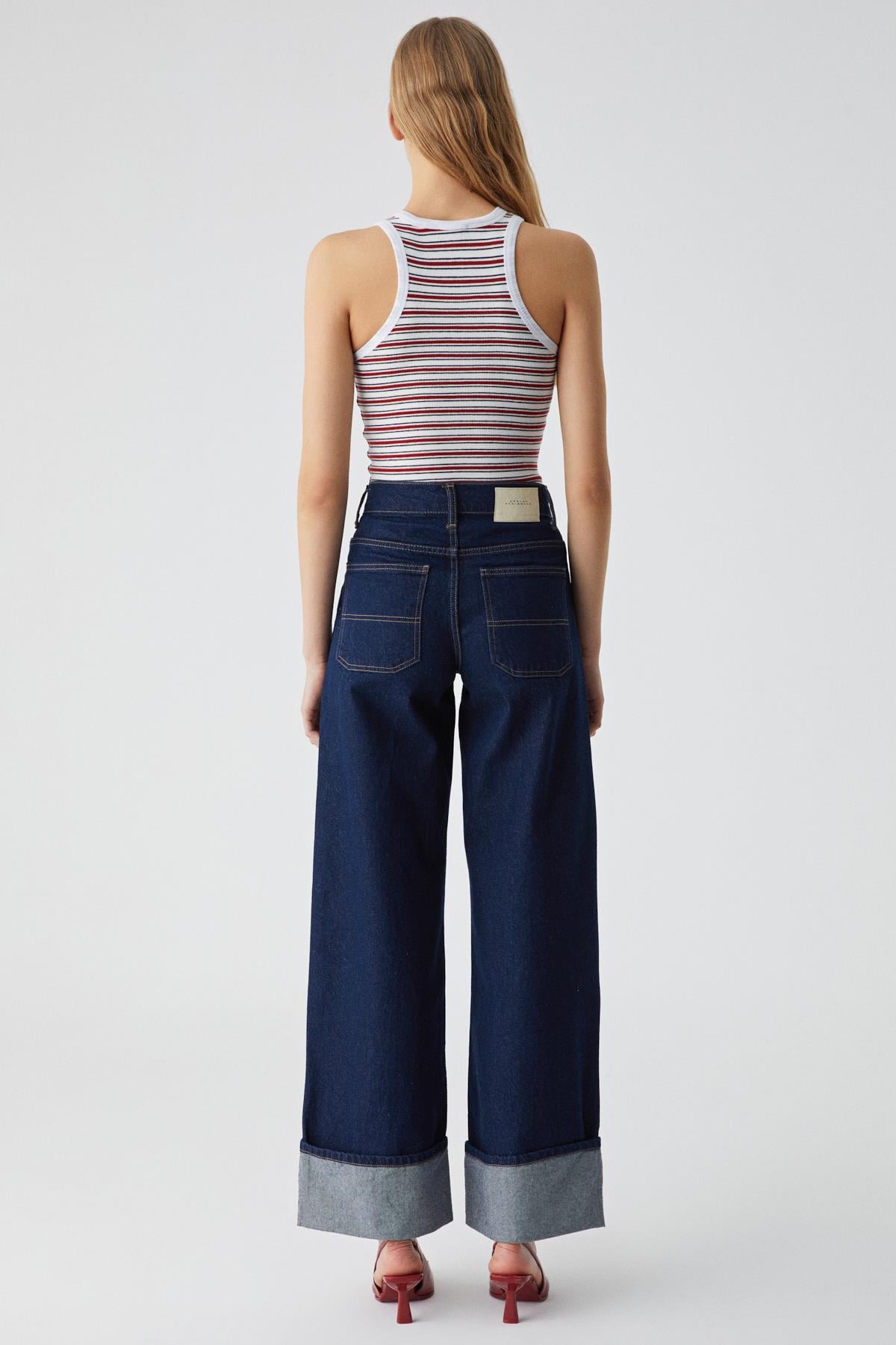 ETHIQUET ELDANR Damen Slim Tanktop bedruckt Weiß
