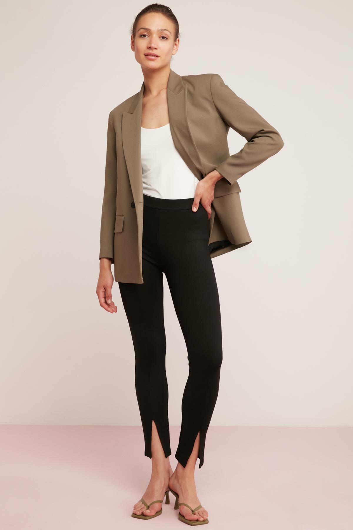 ETHIQUET ELVIRA Damen Rippen Schlitz-Leggings Schwarz
