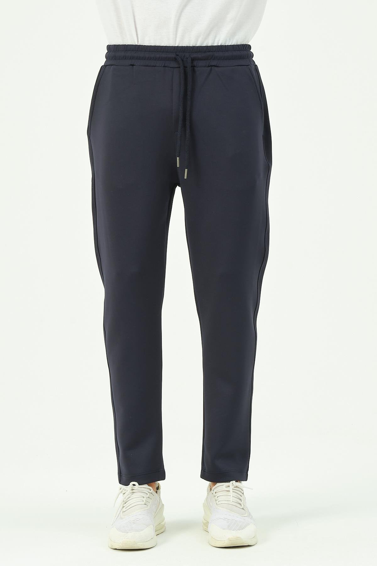 Herren Straight Leg Seitentaschen Jogginghose