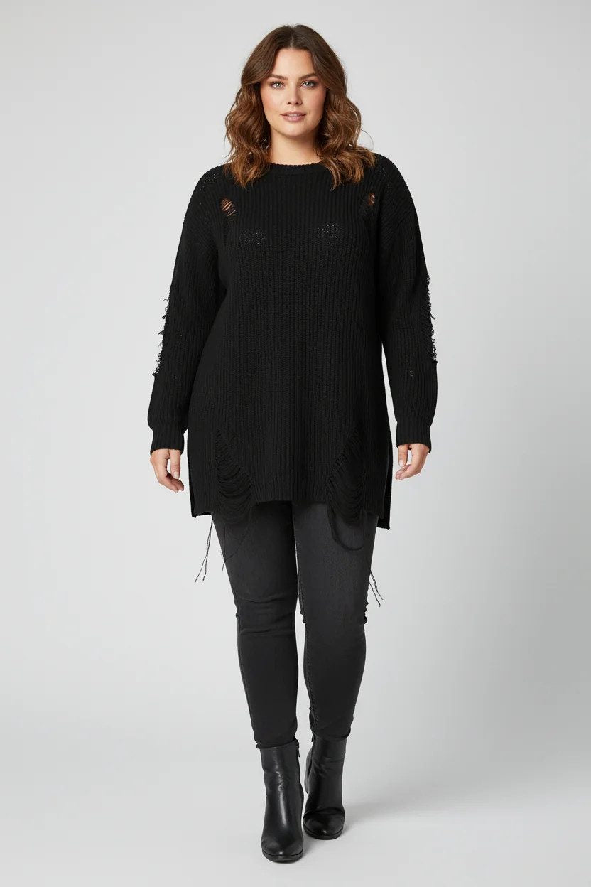 Langärmeliger Strickpullover mit Schlitzen