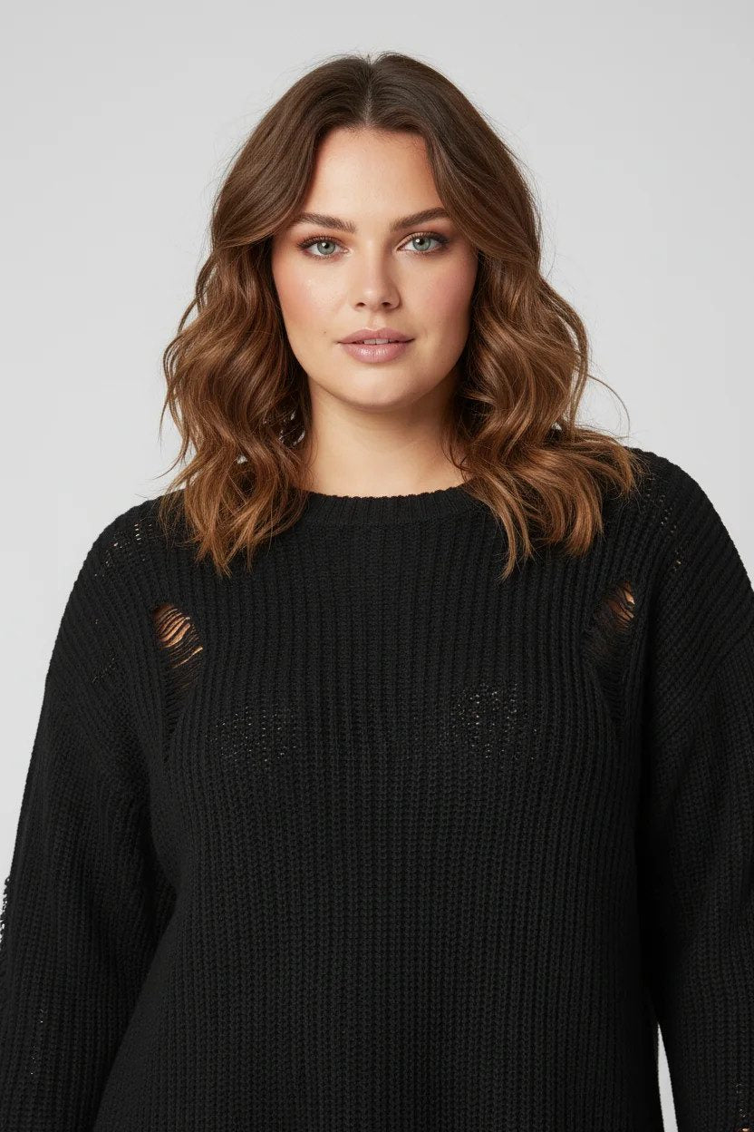 Langärmeliger Strickpullover mit Schlitzen