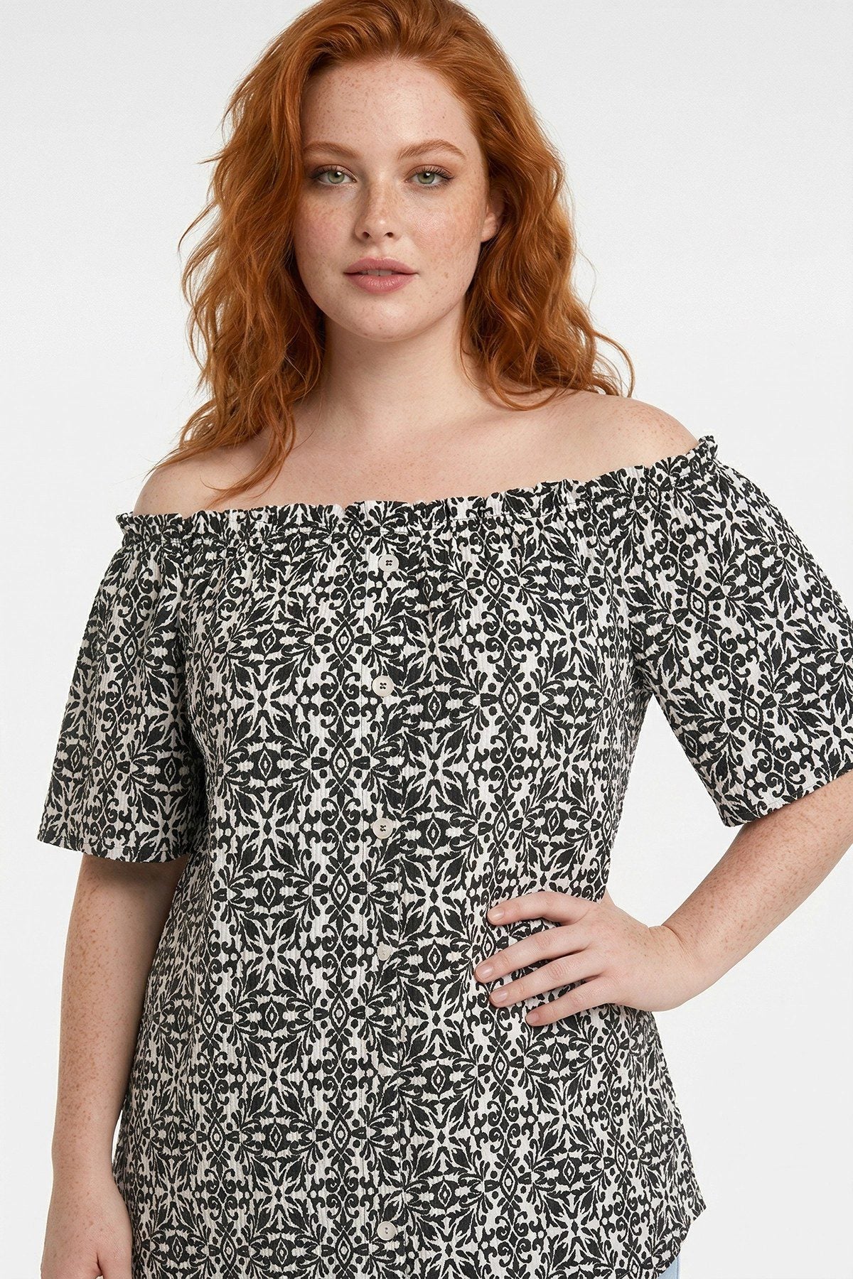 Ethno-Muster Madonna Bluse