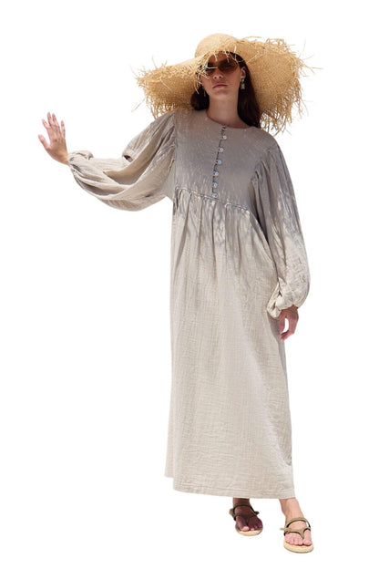 Faltenkleid aus Muslin in Sand