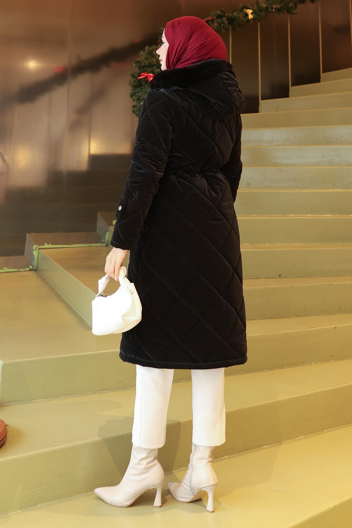 Jacke mit Reißverschluss und Kordelzug