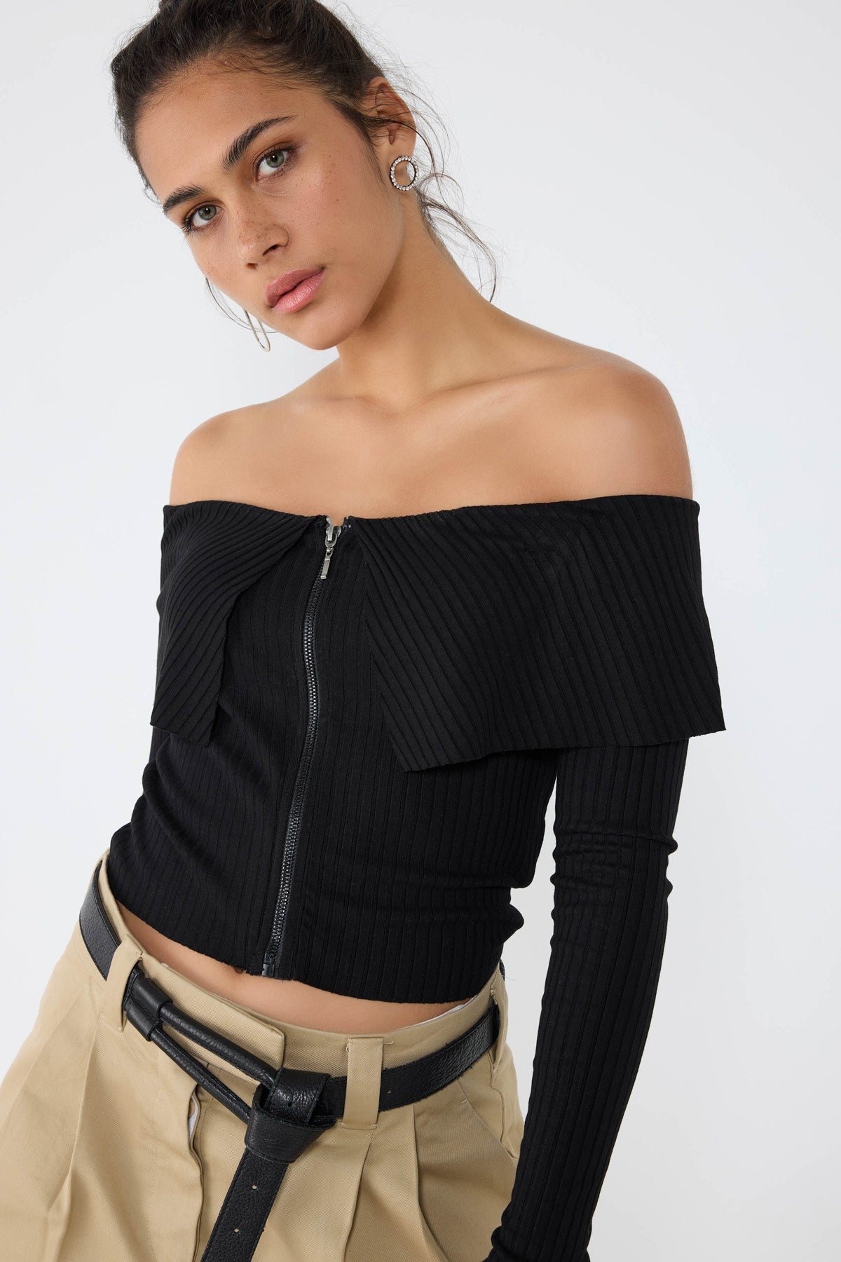 Strickpullover mit Reißverschlussdetail