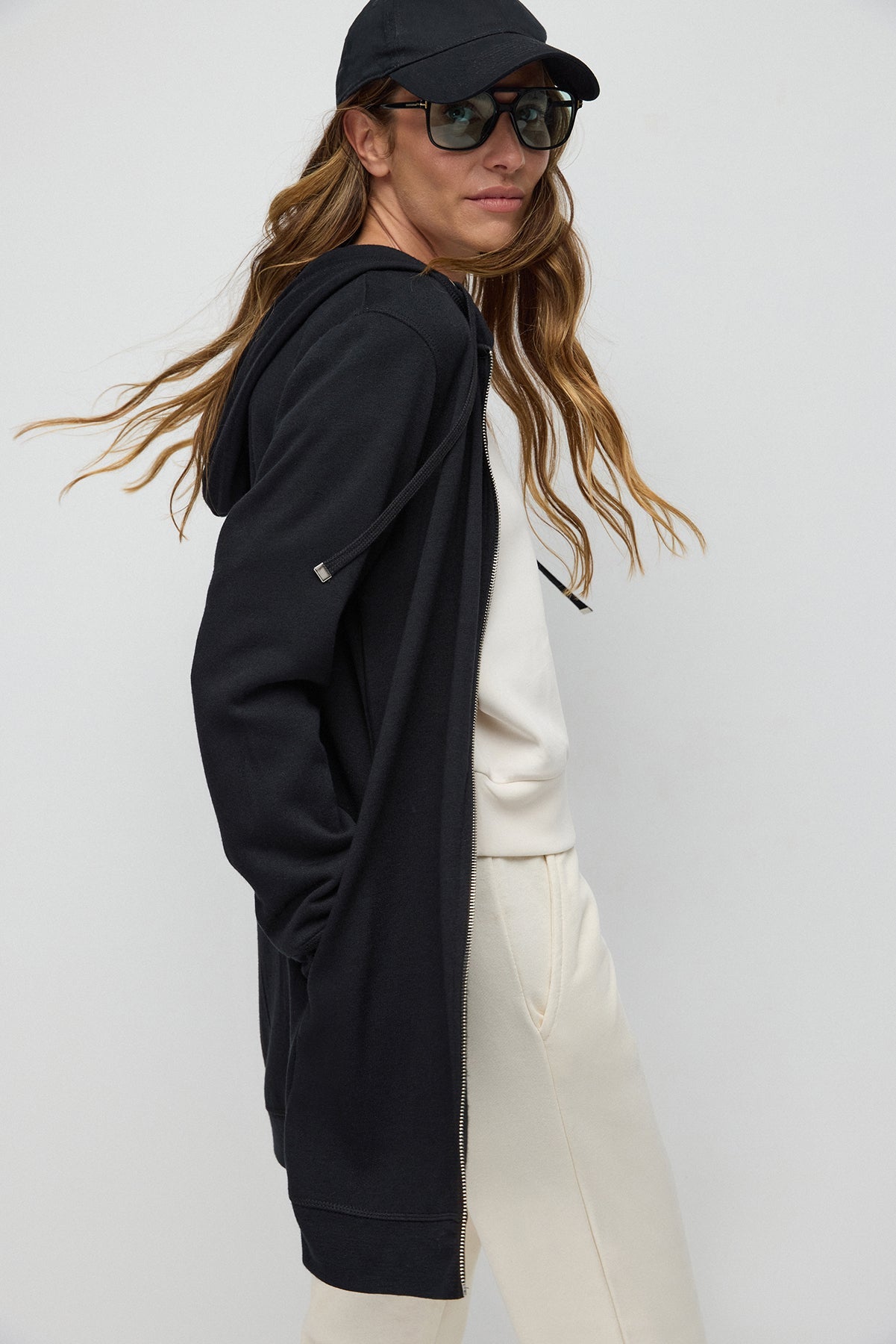 Langes Sweatshirt mit Reißverschluss