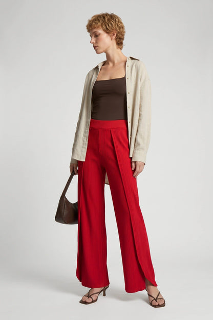 Weite Wickelhose mit Rippstruktur
