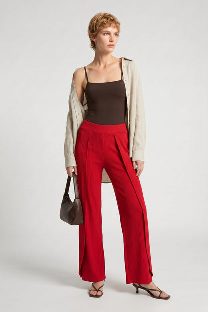 Weite Wickelhose mit Rippstruktur