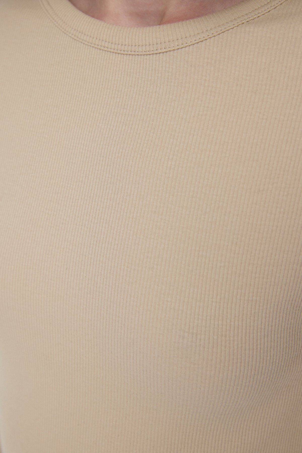 Basic Langarm-T-Shirt