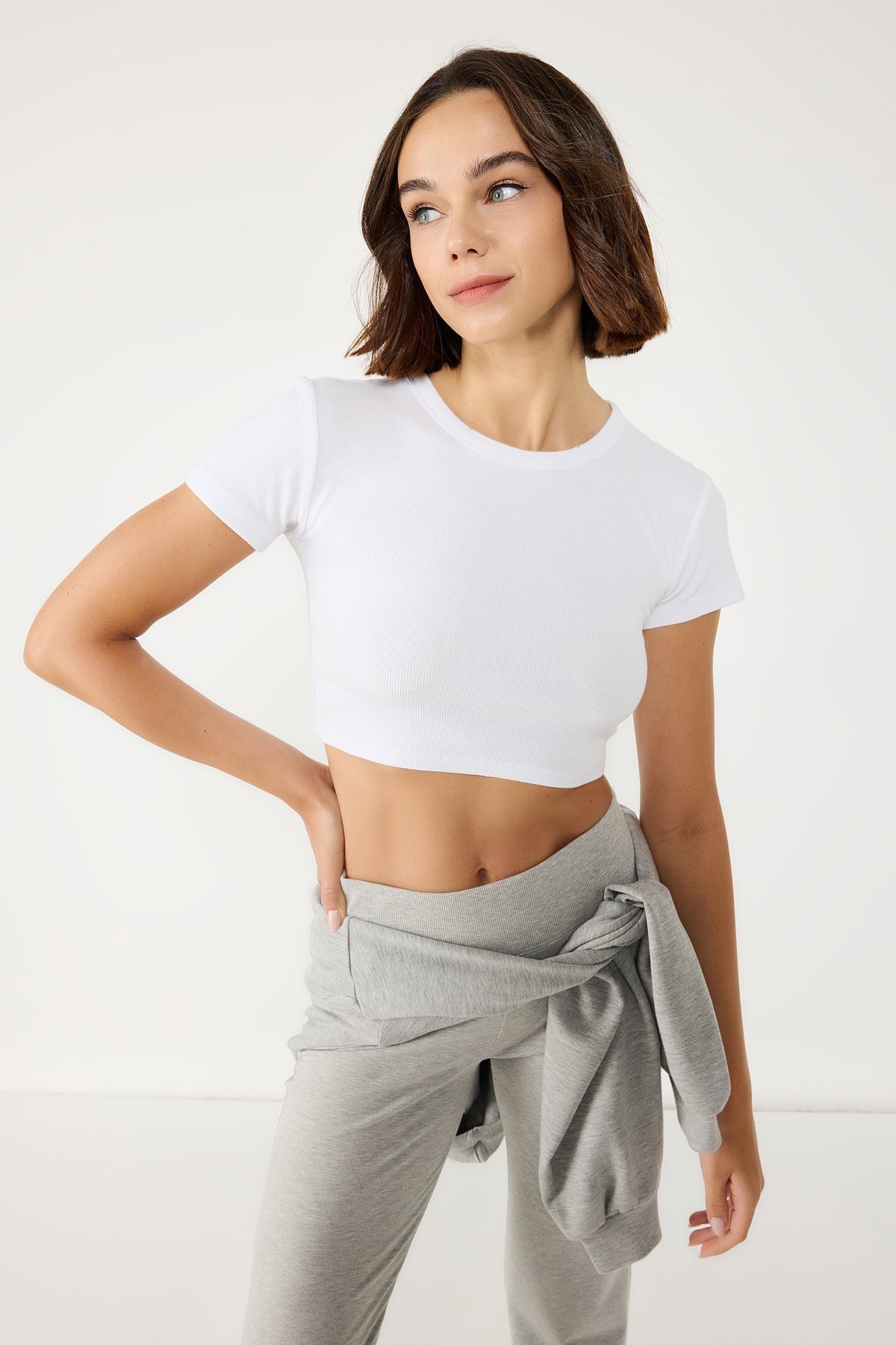 Kurzärmeliges Crop-T-Shirt
