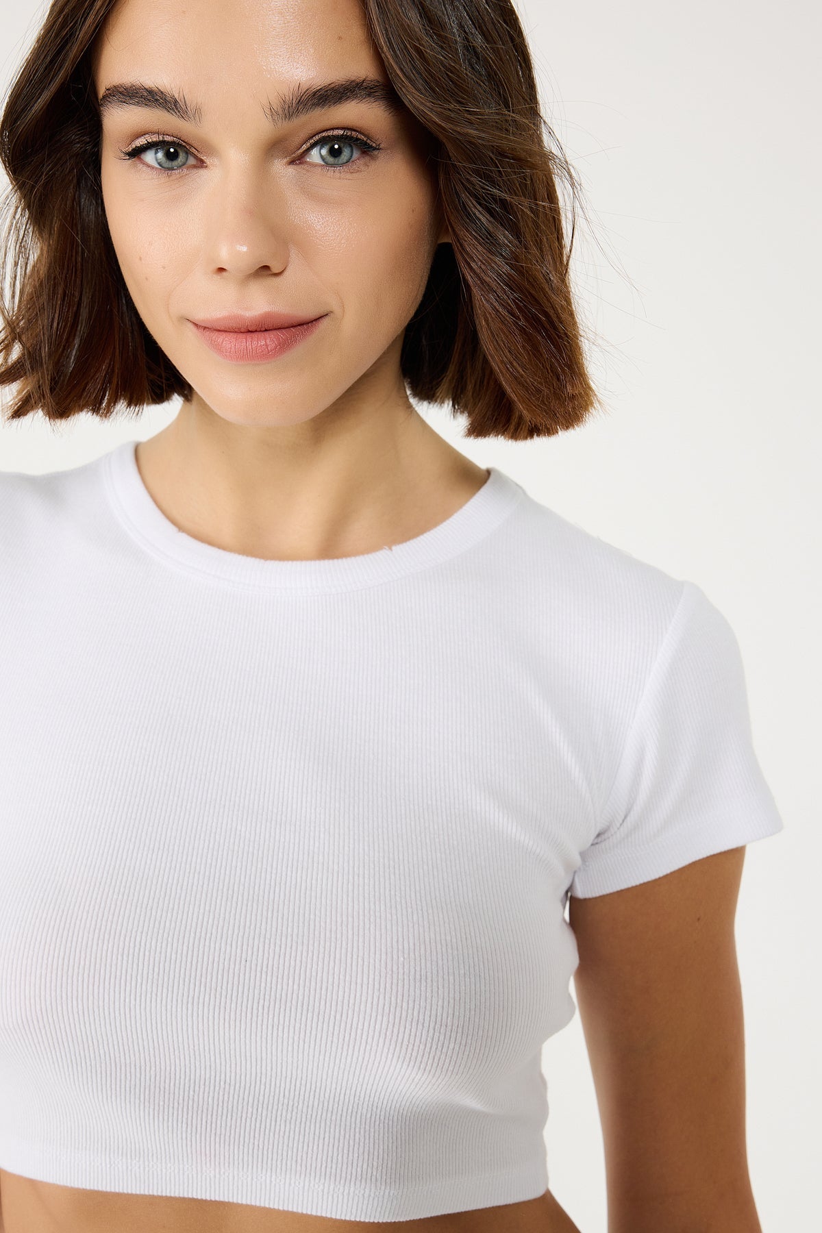 Kurzärmeliges Crop-T-Shirt