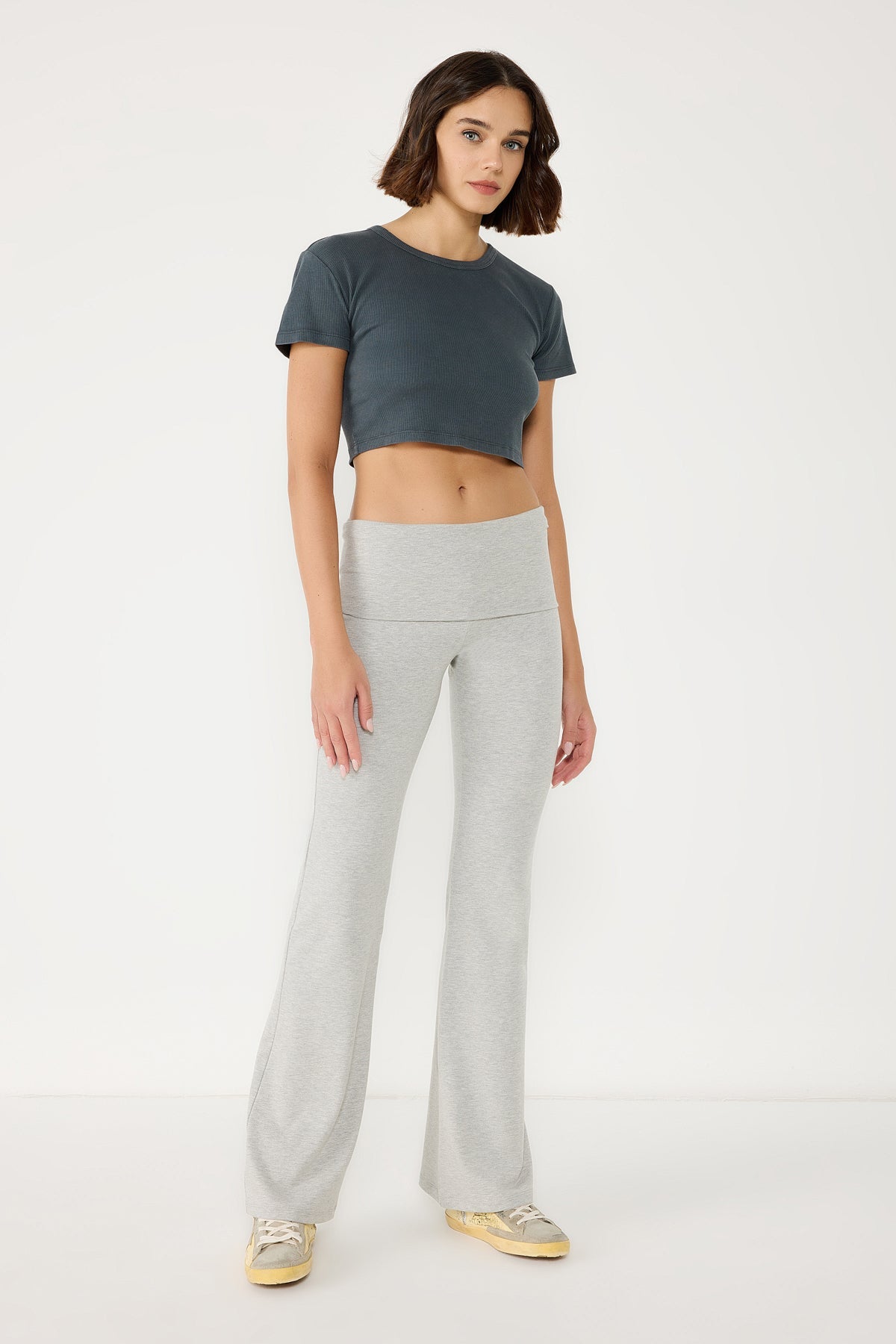 Kurzärmeliges Crop-T-Shirt
