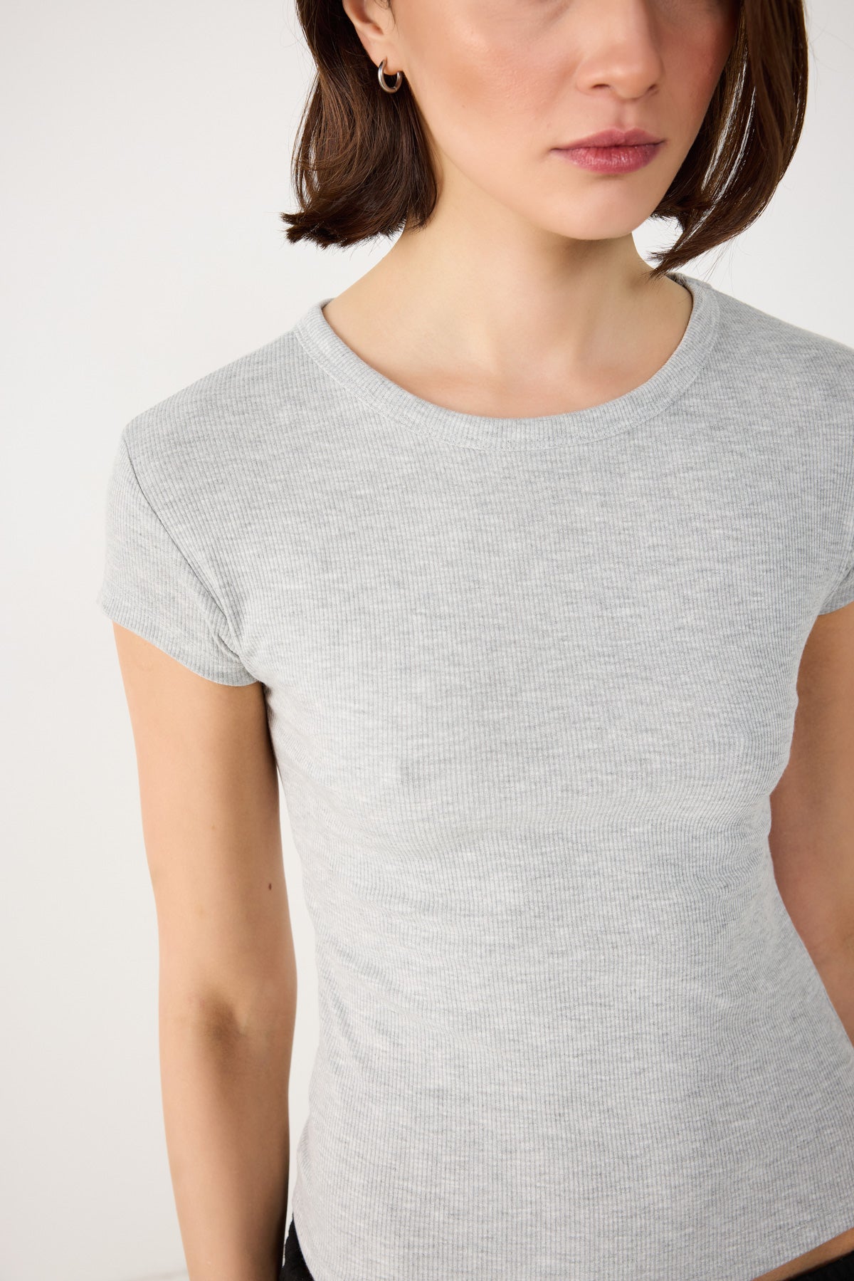 Kurzärmeliges T-Shirt mit Rundhalsausschnitt