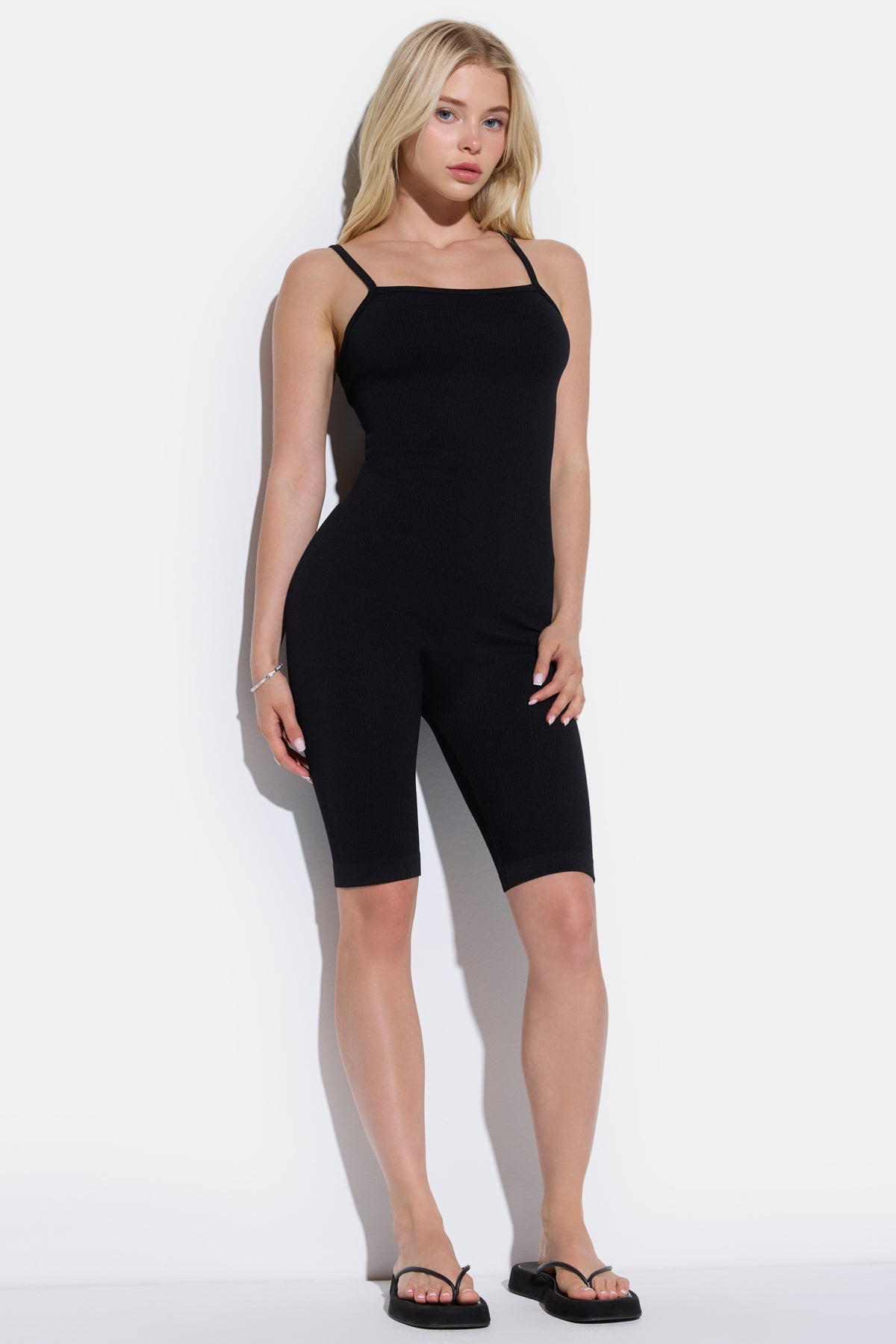 Nahtloser Jumpsuit mit Trägern