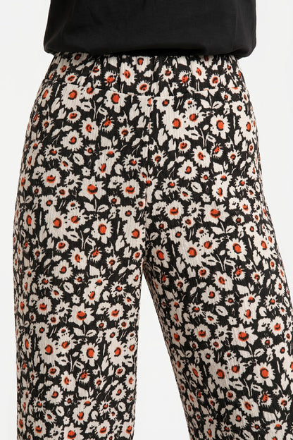 Weite Capri-Hosen