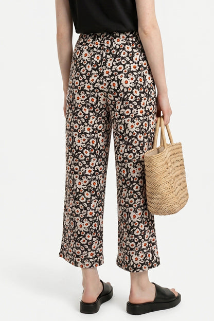 Weite Capri-Hosen