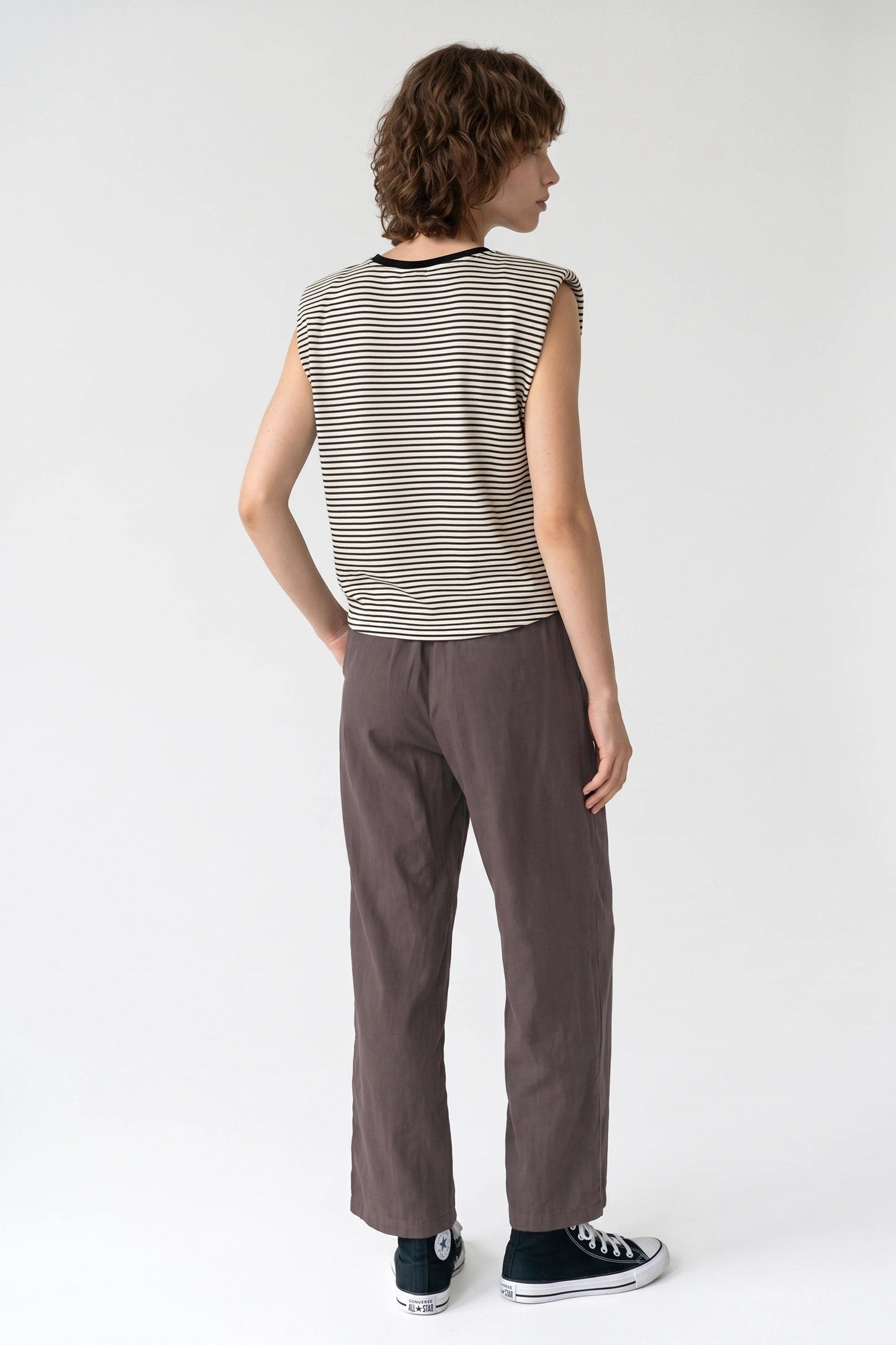 Weite Hosen mit weitem Bein