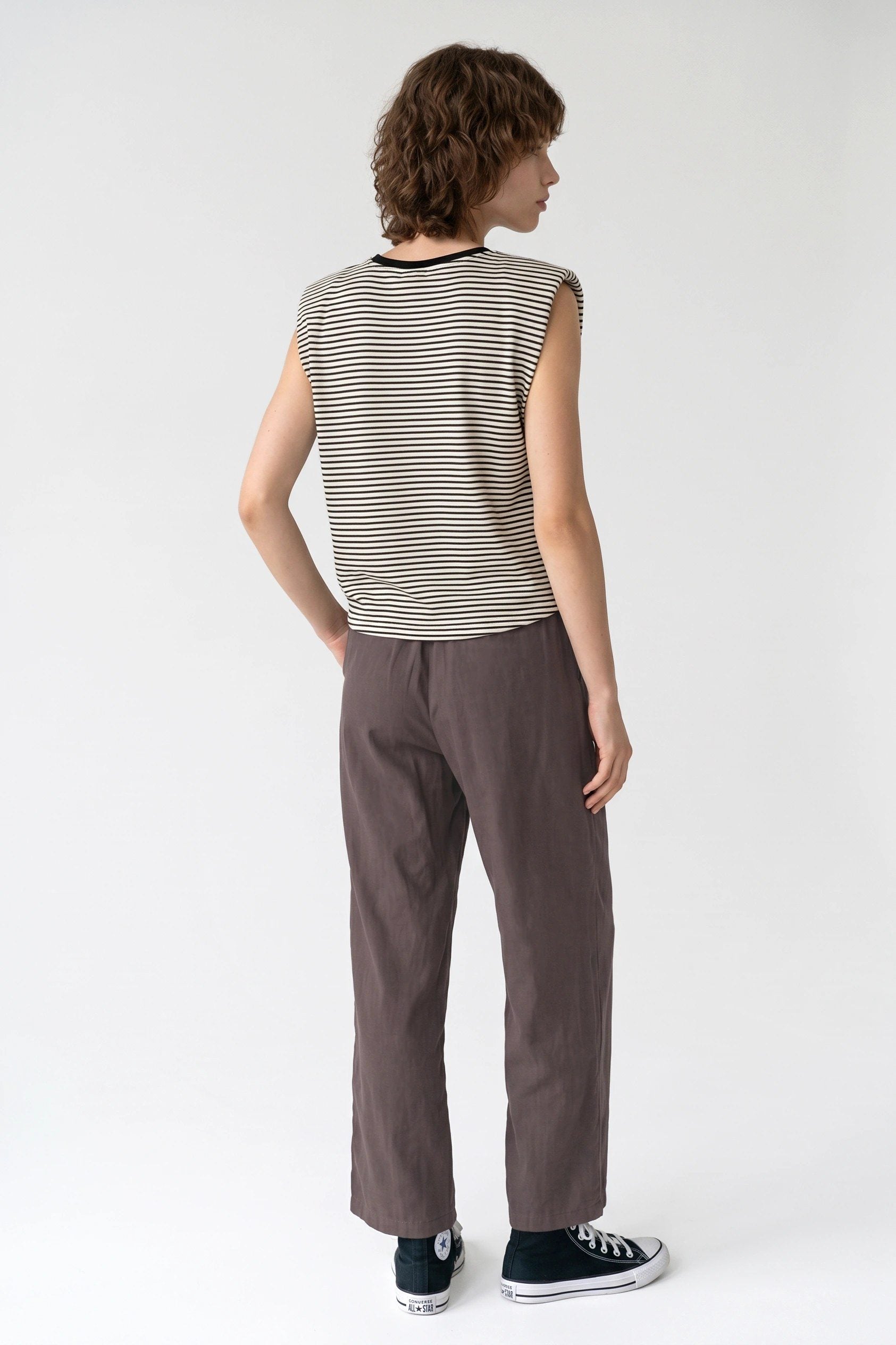 Weite Hosen mit weitem Bein