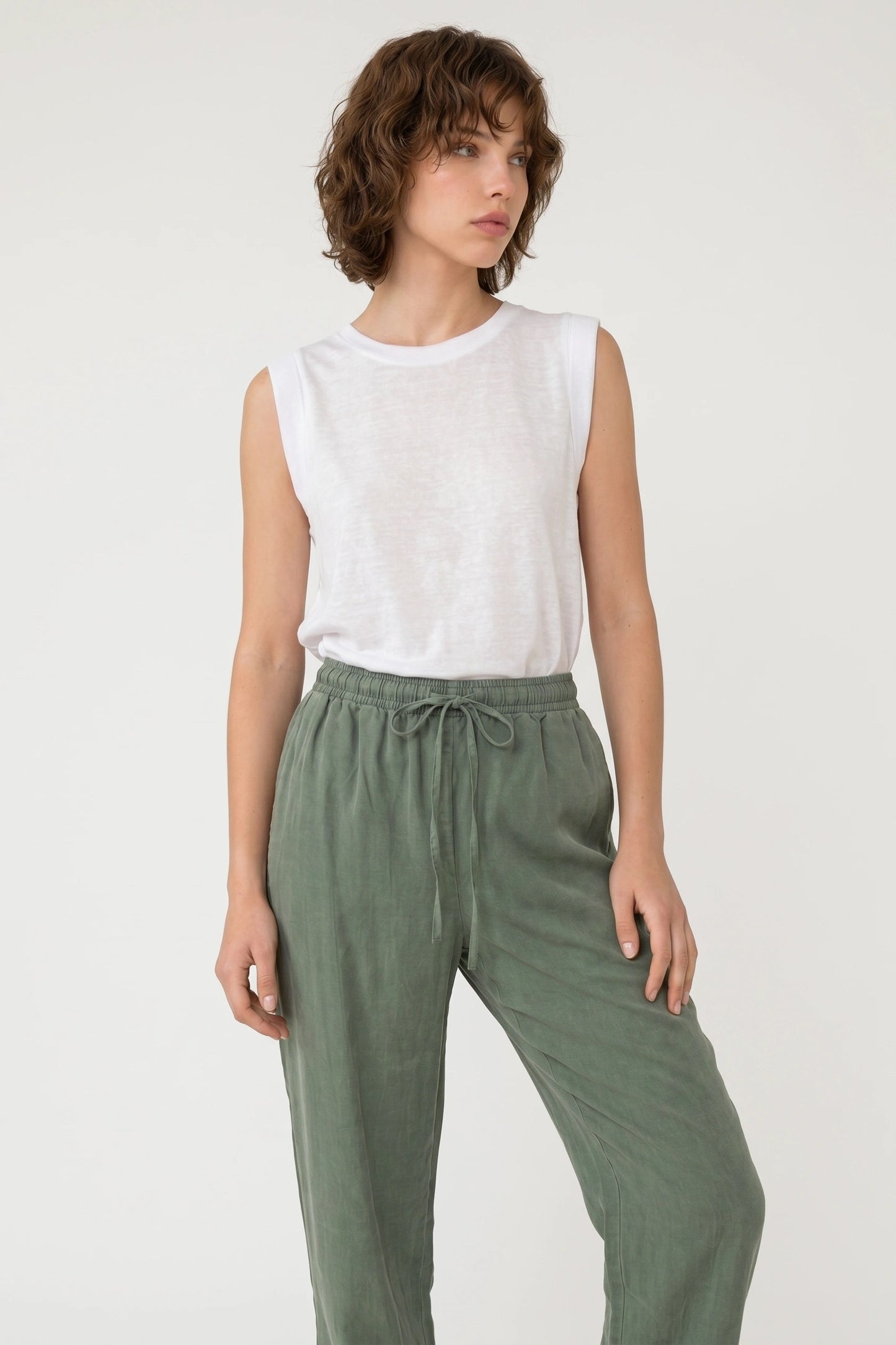 Weite Hosen mit weitem Bein