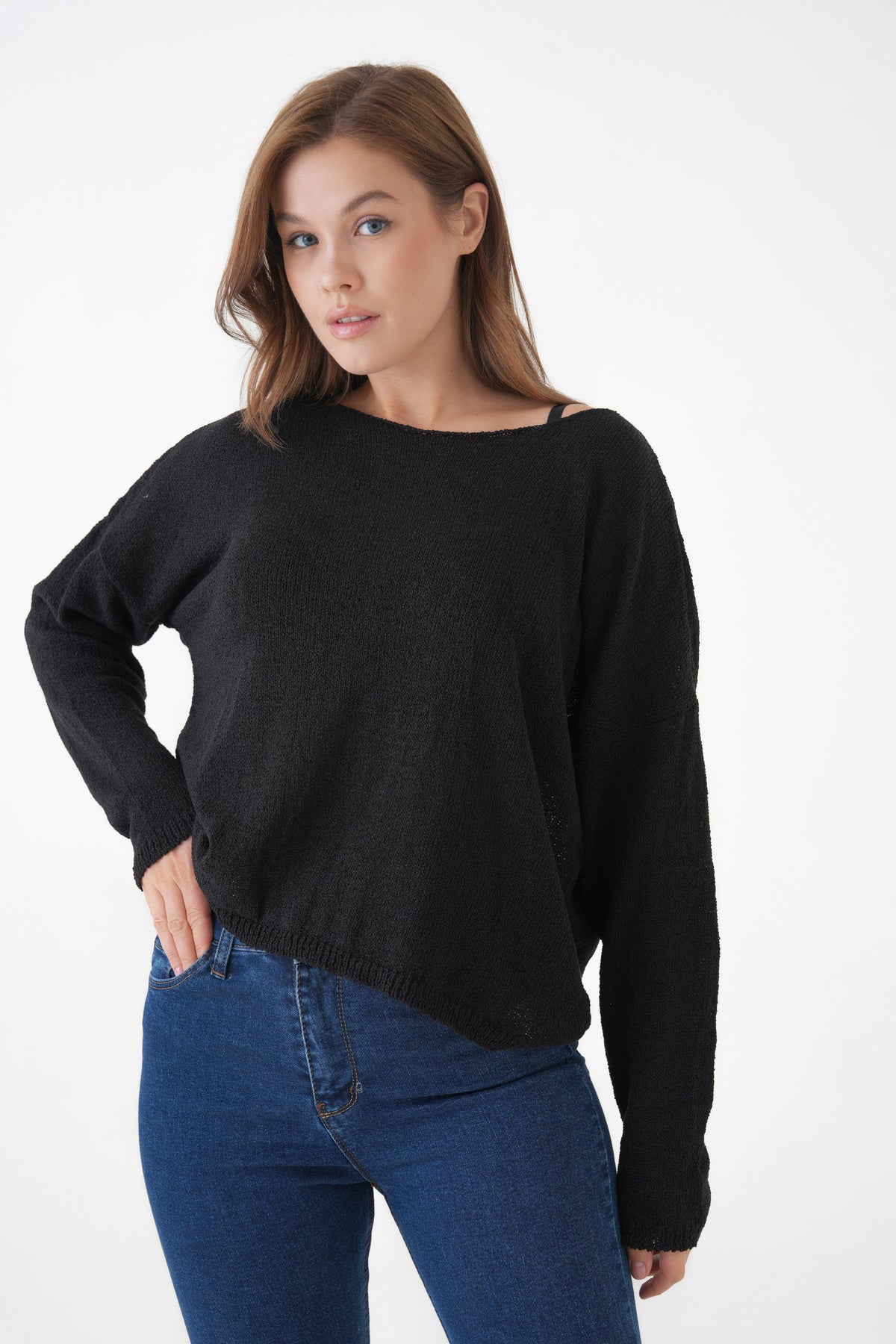 Oversize-Pullover mit breitem Kragen