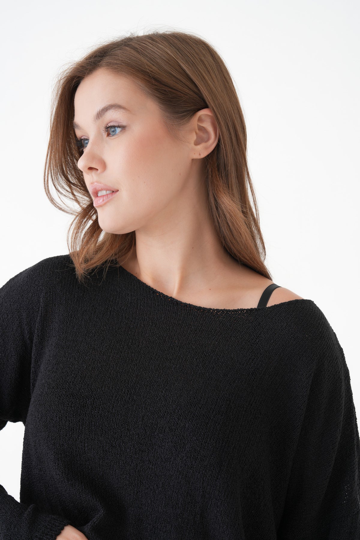 Oversize-Pullover mit breitem Kragen