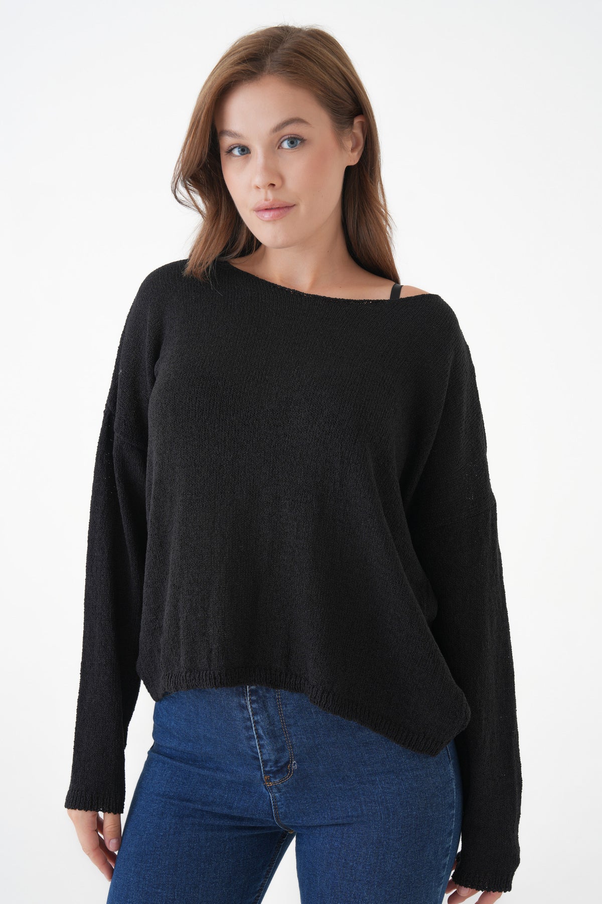 Oversize-Pullover mit breitem Kragen
