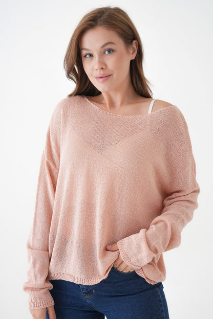 Oversize-Pullover mit breitem Kragen