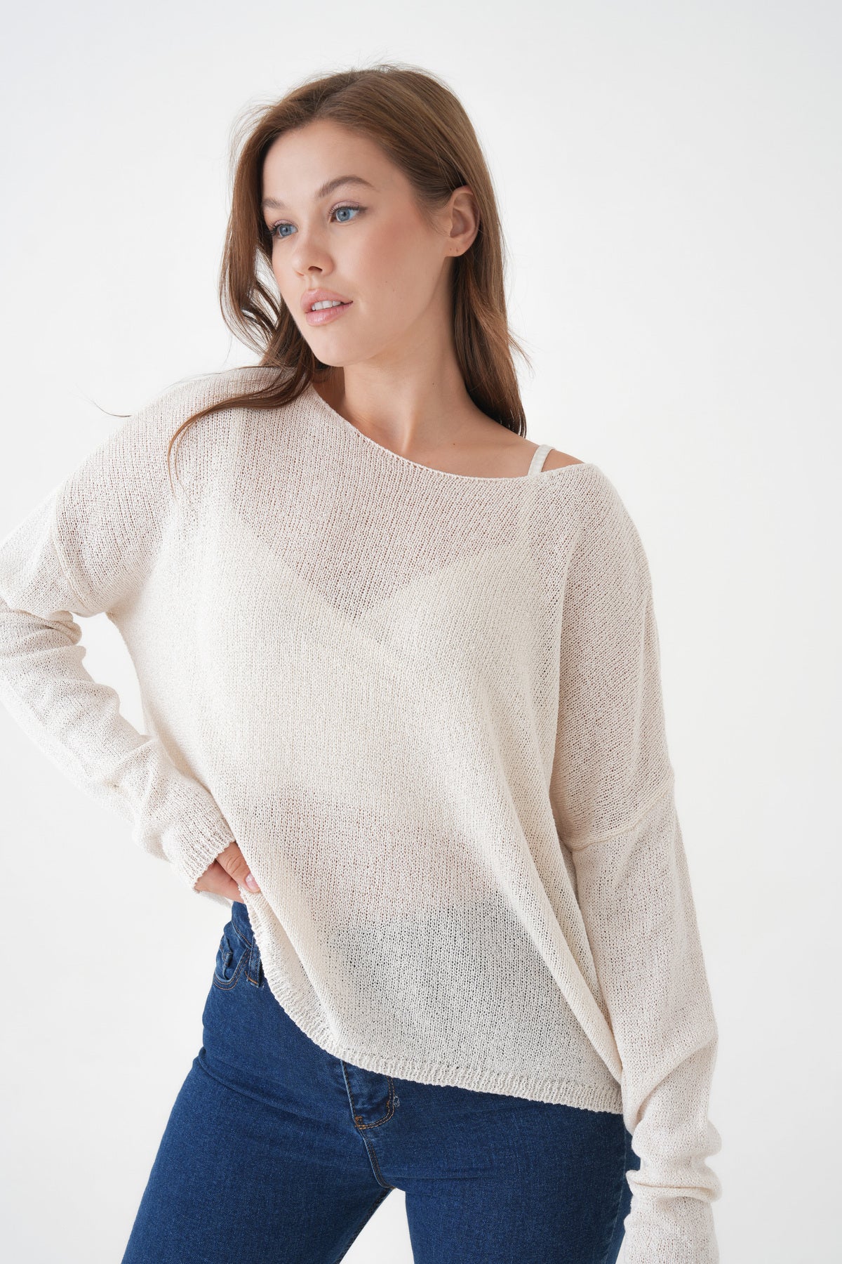 Oversize-Pullover mit breitem Kragen