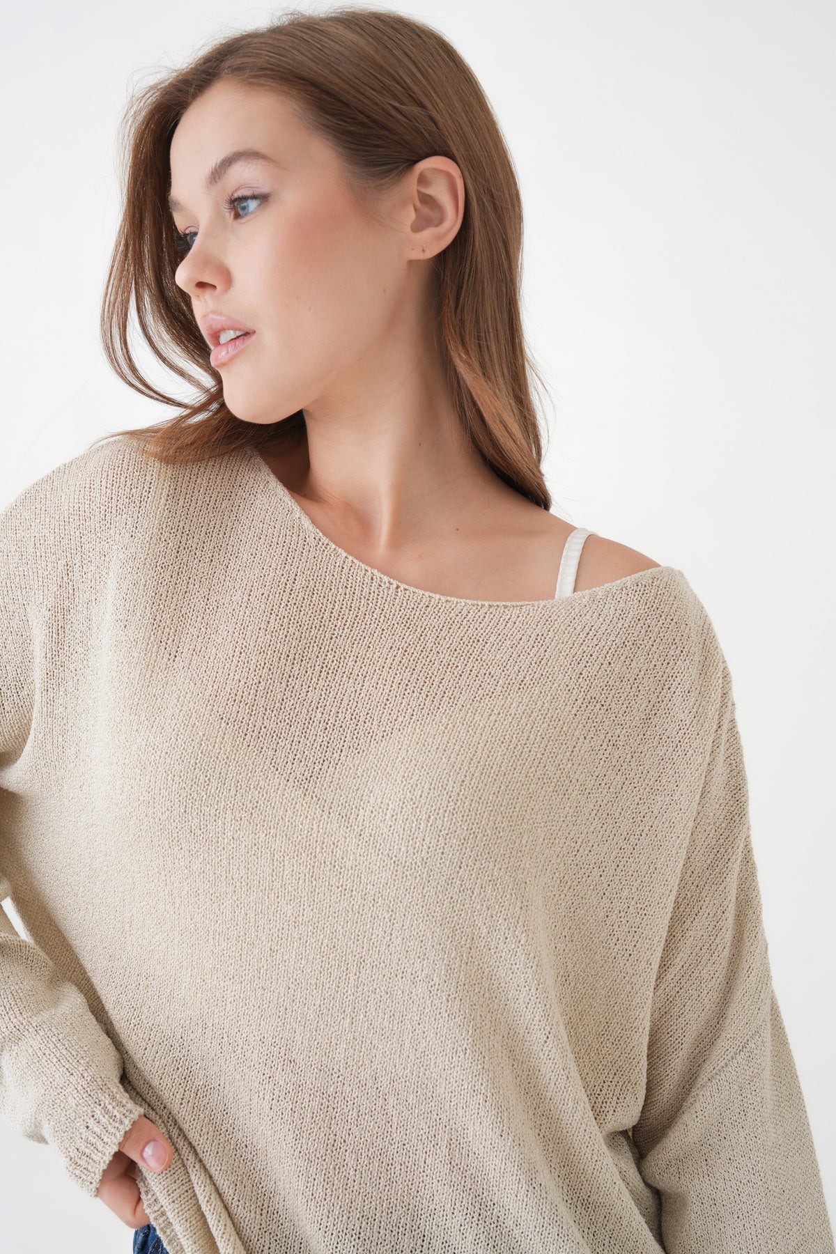 Oversize-Pullover mit breitem Kragen