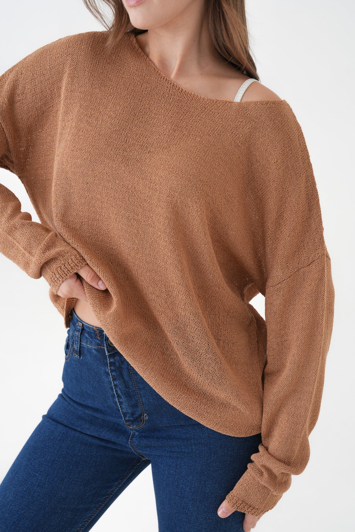Oversize-Pullover mit breitem Kragen