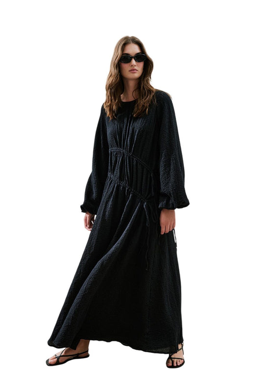 Gerafftes, strukturiertes Kleid, schwarz