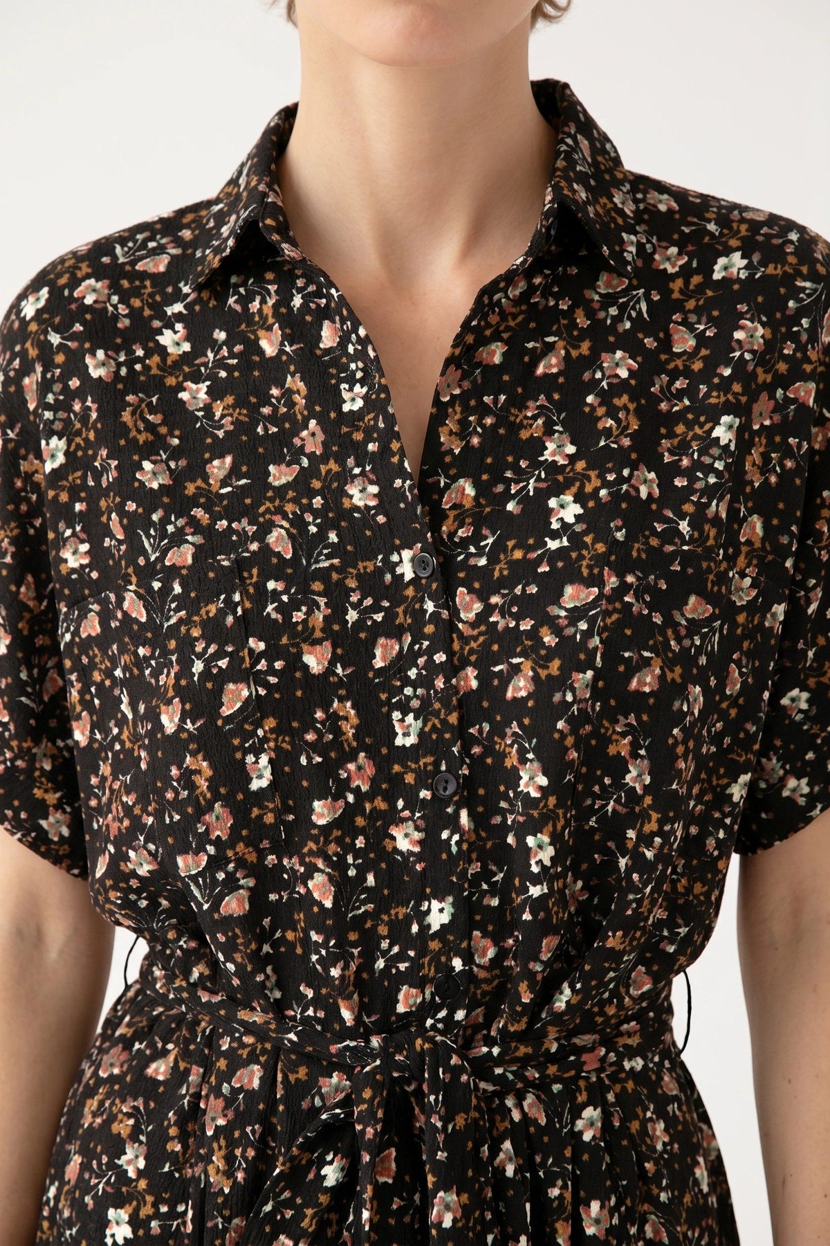 Blumen Kleid mit Taillengürtel