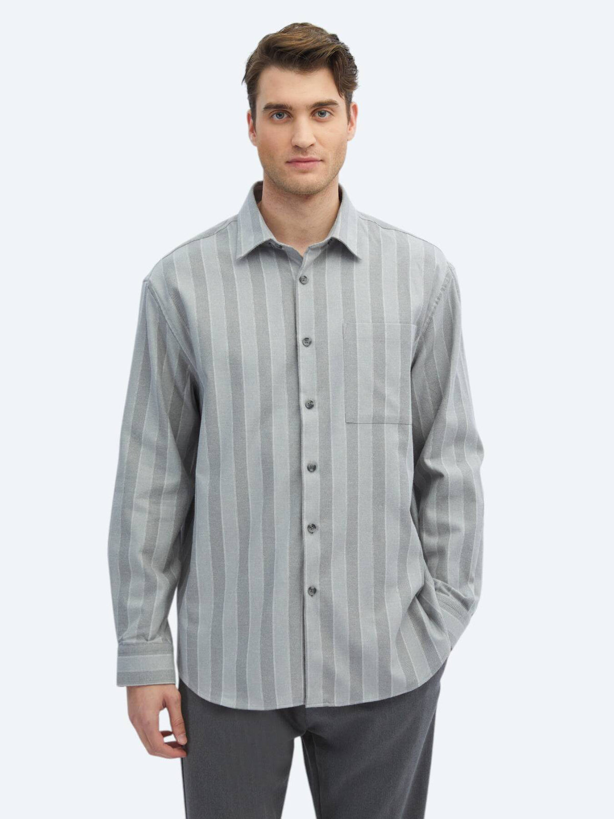 Grau Gestreiftes Oversized Baumwollhemd