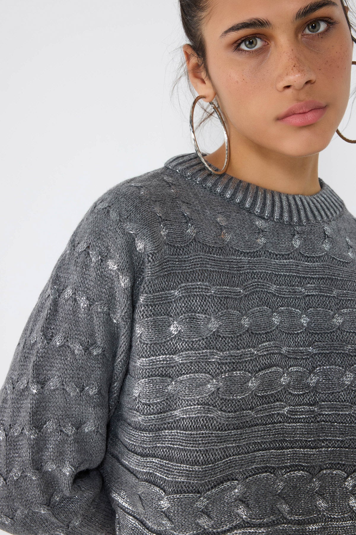 Strickjacke mit Knopfdetails und Taschen