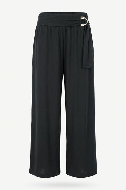 Hosen mit Ringdetails