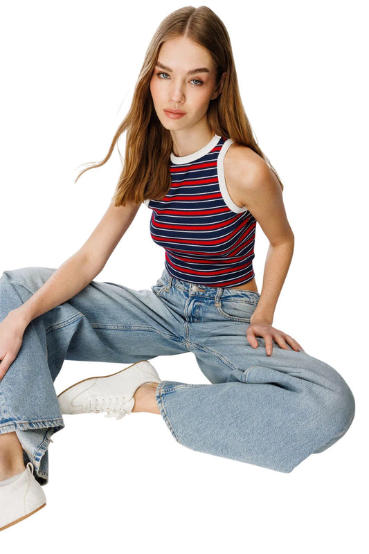 Gestreiftes Halterneck Crop Bodysuit
