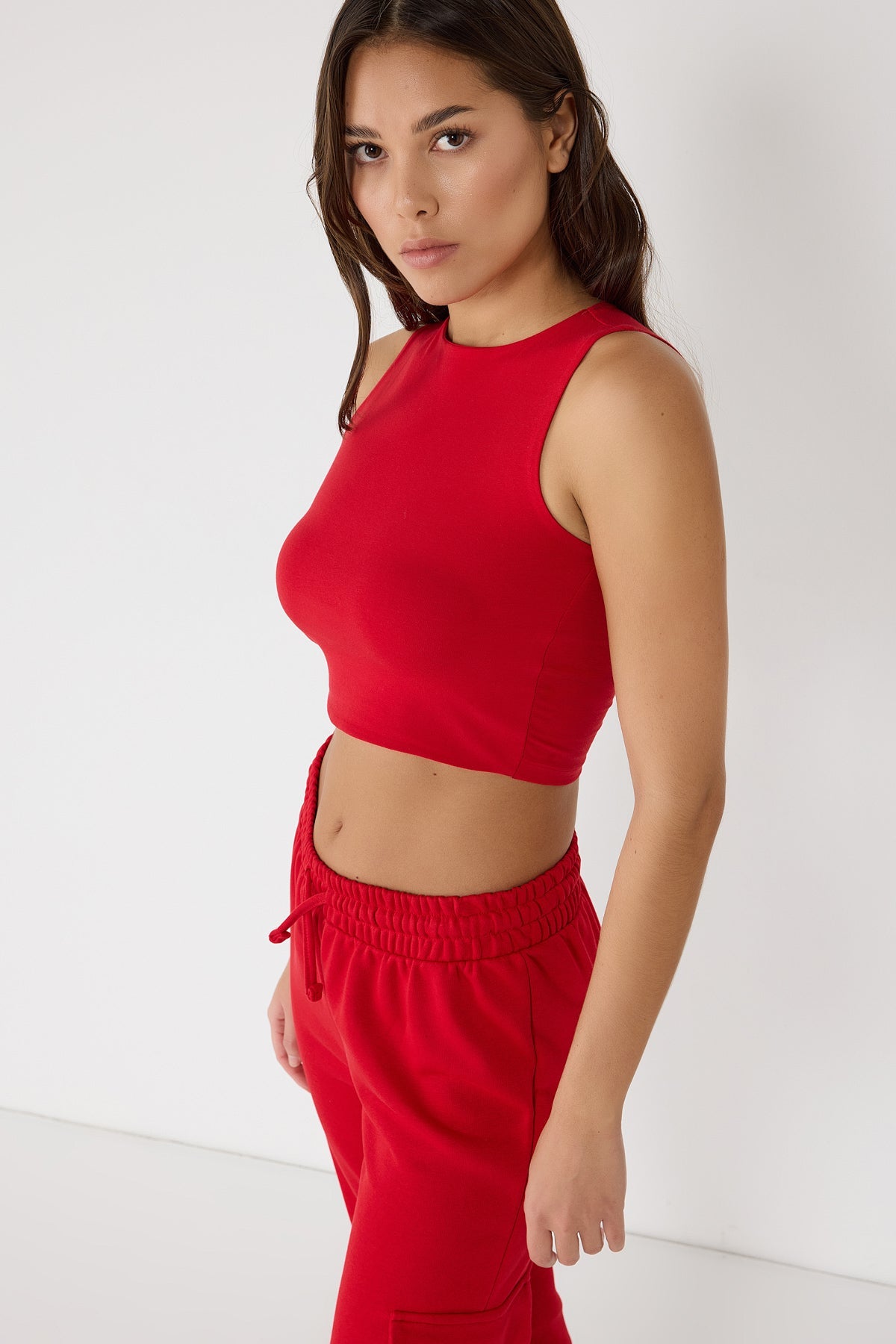 Neckholder-Crop-Top-Body