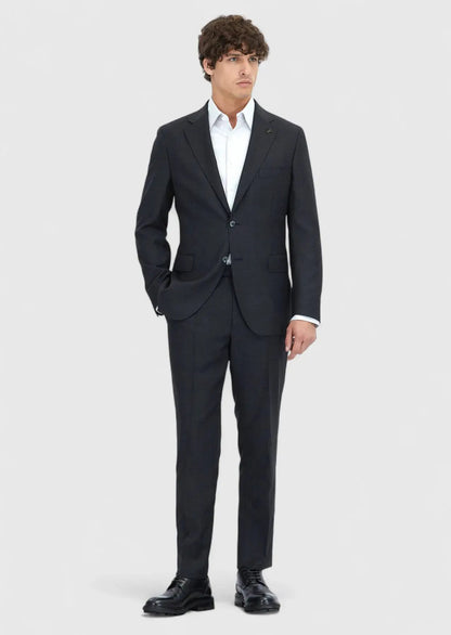 Anzug aus 100 % Wolle, kariert in der Farbe Hard Coal, Zeroweight Slim Fit
