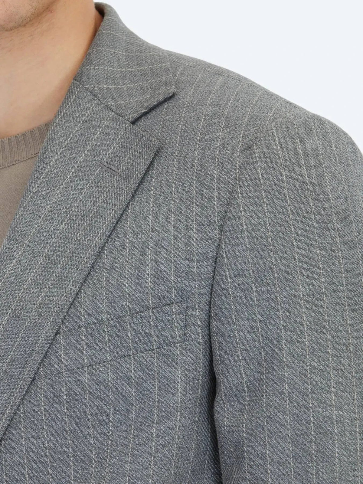 Anthrazit gestreifter Modern Fit Anzug