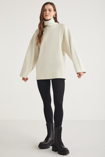 HERMIONE Essential-Fit Sweatshirt