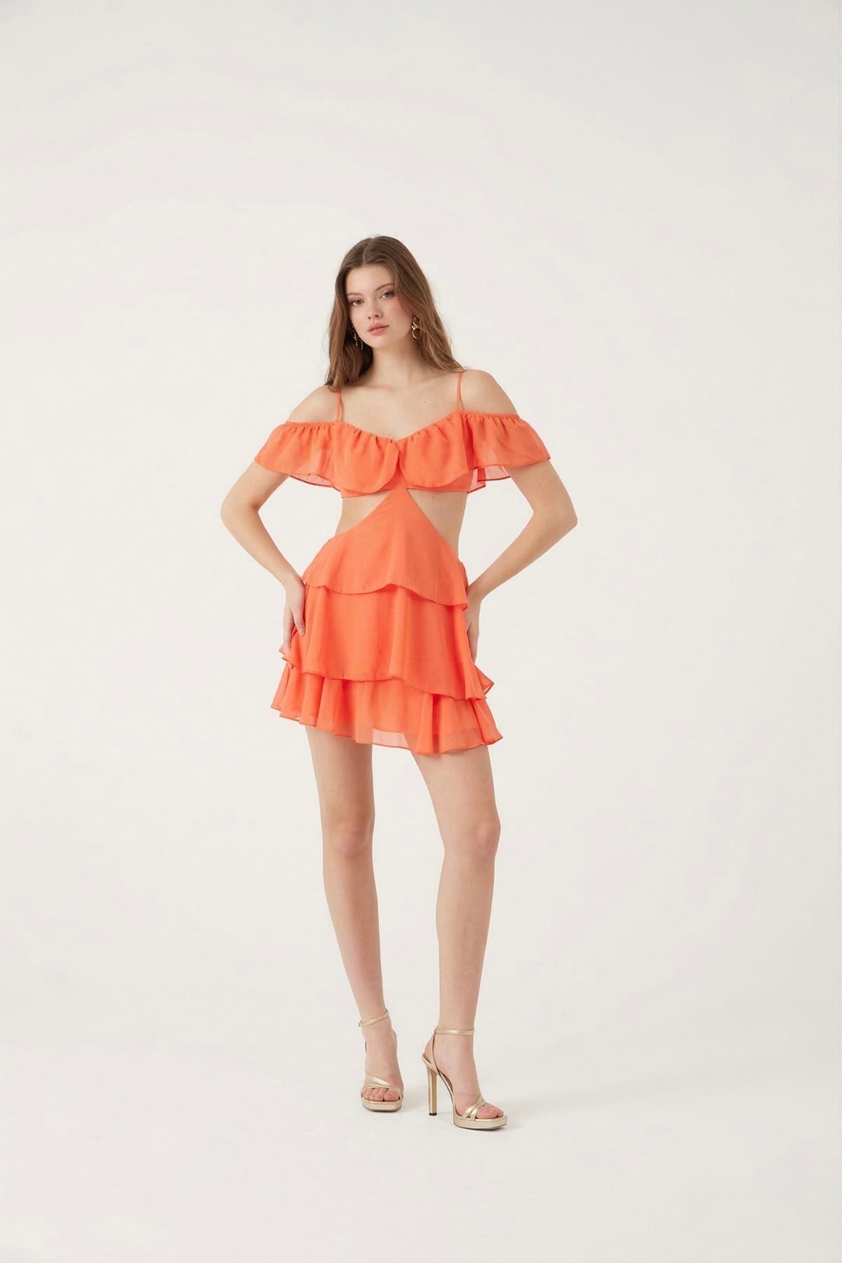 Mini Junge Offene Schulter Rubindress
